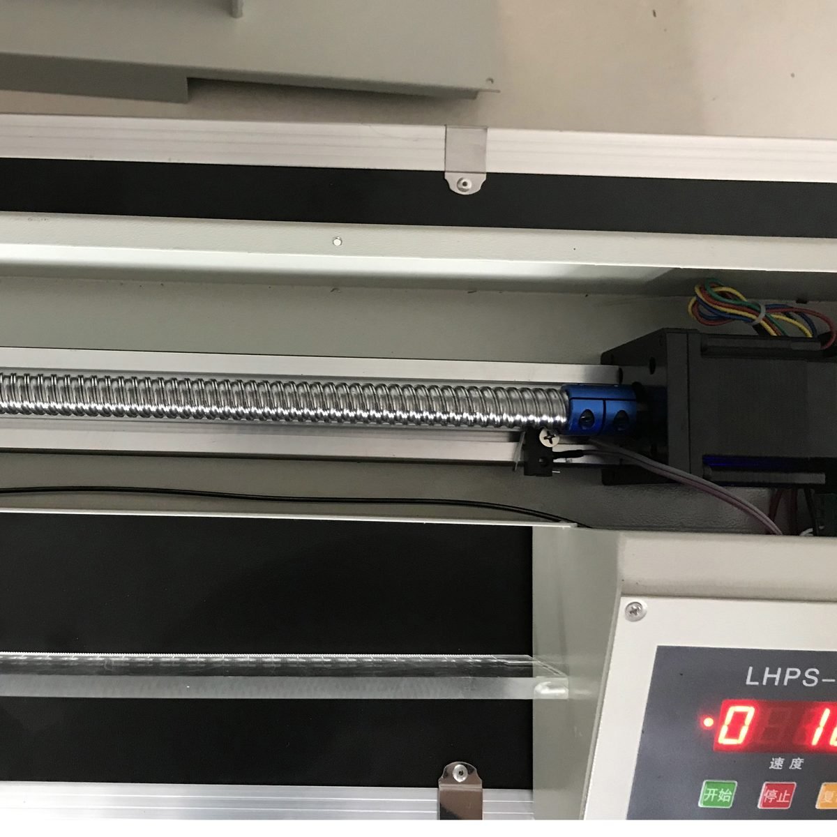 LHPS-II型智能电动铺砂仪 图 4