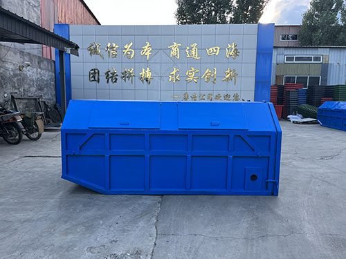七立方摆臂垃圾箱